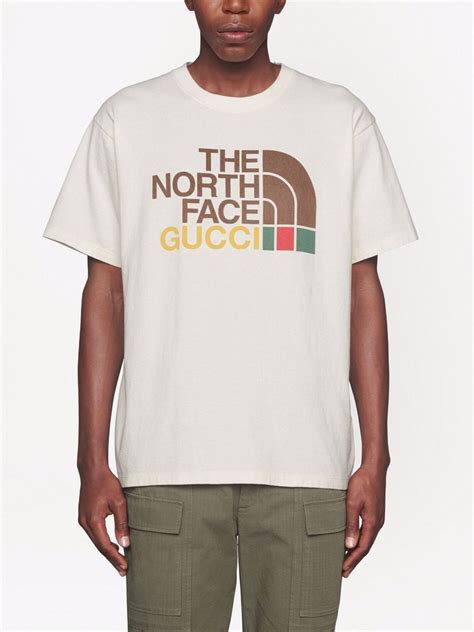 playera the north face gucci